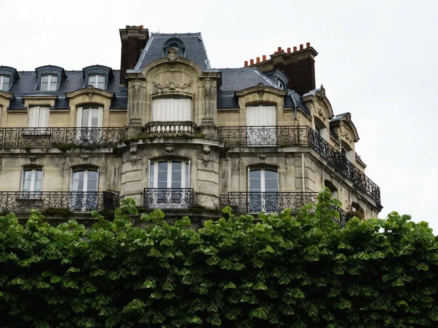 Ravalement de façade en pierre à Somme